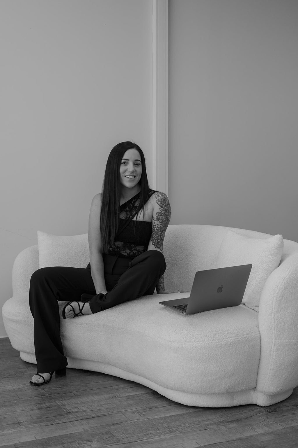 Learn to Lash In-Salon Info Guide